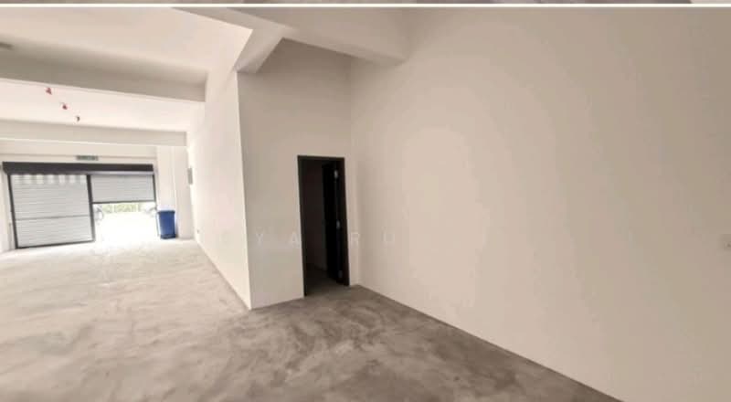 Kedai / Pejabat untuk Disewa di Bukit Jelutong (Shah Alam) - Sya Rusli - Entrance - PropertyGuru.com.my