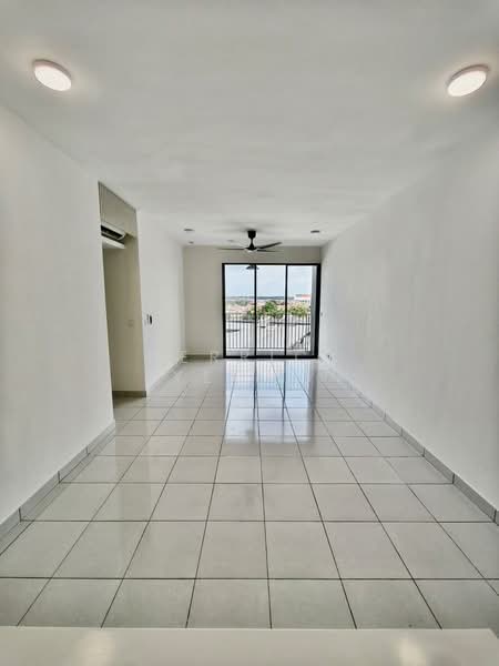 Servis Apartment untuk Disewa di E'Island Lake Haven - Derrick Yeong - Living Room - PropertyGuru.com.my