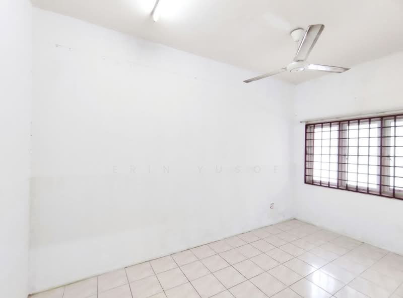 2-storey Terraced House for Rent in Taman Universiti Bangi (Kajang) - Erin Yusof - Interior - PropertyGuru.com.my