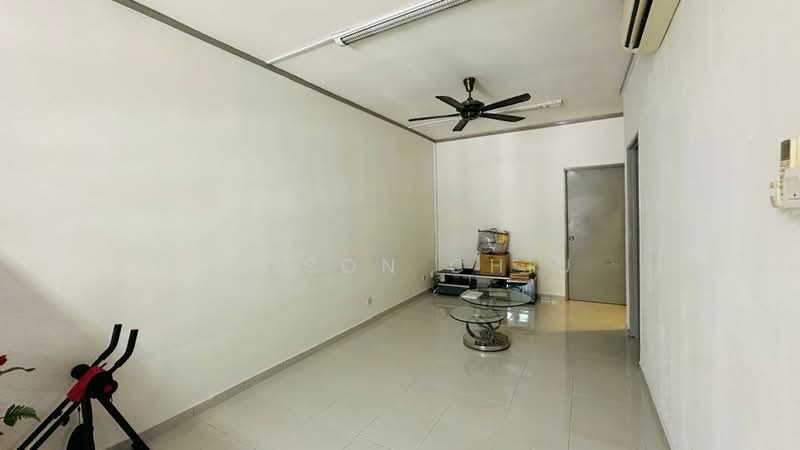 Townhouse for Sale in Batu Caves (Selangor) - Alison Chiu - Living Room - PropertyGuru.com.my