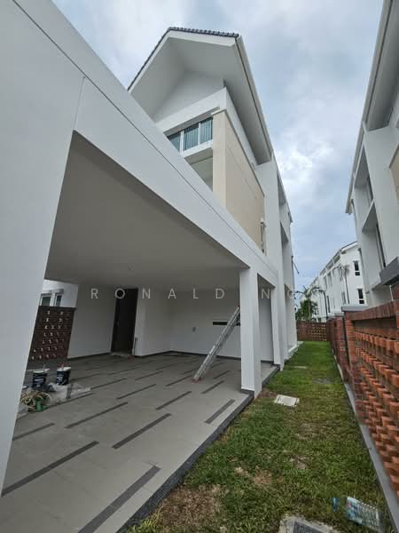 Semi-Detached House for Rent in Tanjung Tokong (Penang) - Ronald Ng - Exterior - PropertyGuru.com.my