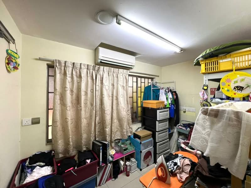 Rumah Teres 1 Tingkat untuk Dijual di Jalan Ipoh (Kuala Lumpur) - Desmond Tang - Bedroom - PropertyGuru.com.my