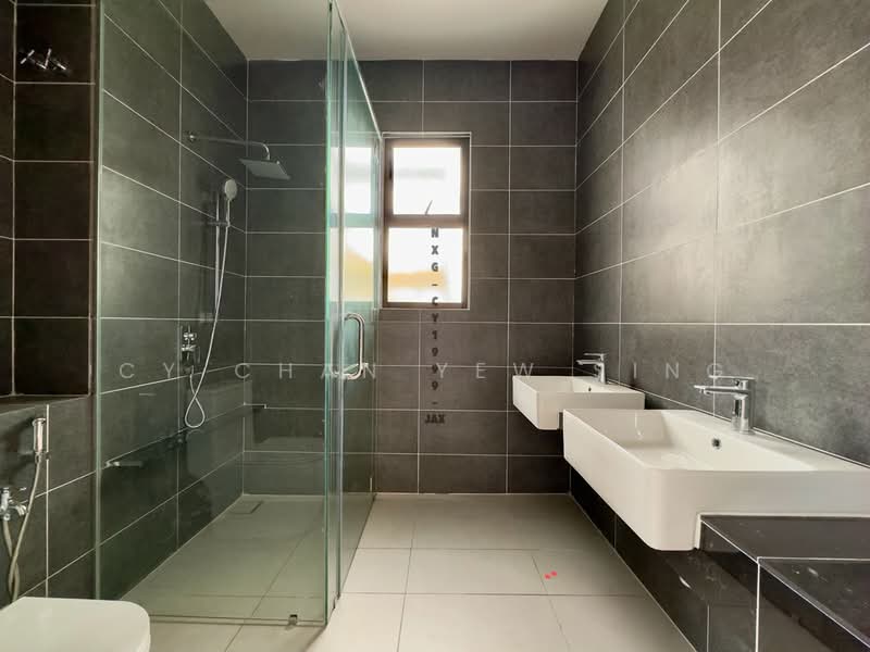 Rumah Berkembar untuk Dijual di Setia Utama (Setia Alam) - CY Chan Yew Sing - Bathroom - PropertyGuru.com.my