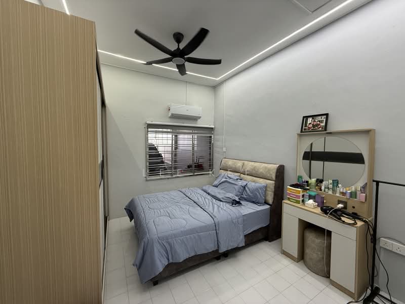 Rumah Teres 1 Tingkat untuk Dijual di Batu Pahat (Johor) - Lee Kee - Bedroom - PropertyGuru.com.my