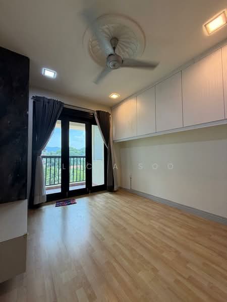 Kondominium untuk Dijual di Armanee - Alicia Soo - Balcony - PropertyGuru.com.my