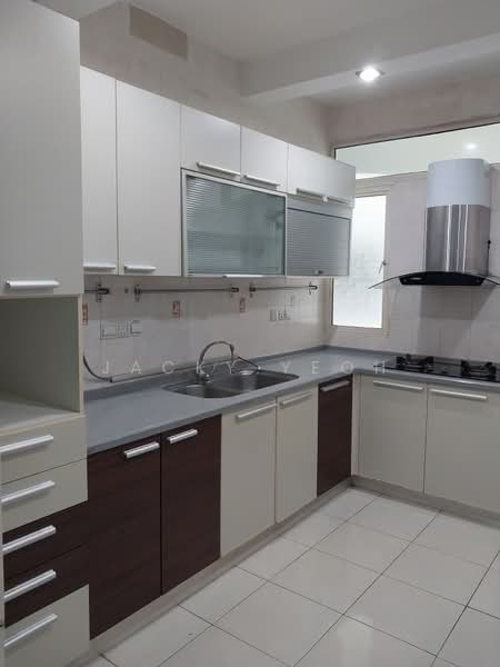 Kondominium untuk Dijual di Regency Heights Condo - Jacky Yeoh - PropertyGuru.com.my