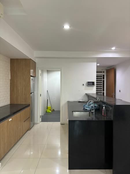 Pangsapuri untuk Disewa di Impiana - Terrance Soong - Kitchen - PropertyGuru.com.my