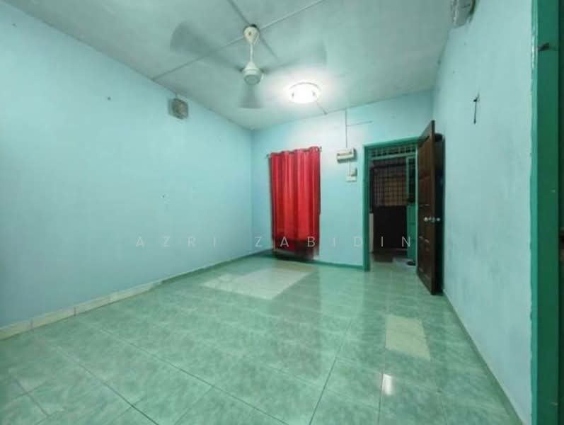 Flat for Sale at Bandar Bukit Tinggi 2 - Azri Zabidin - Interior - PropertyGuru.com.my