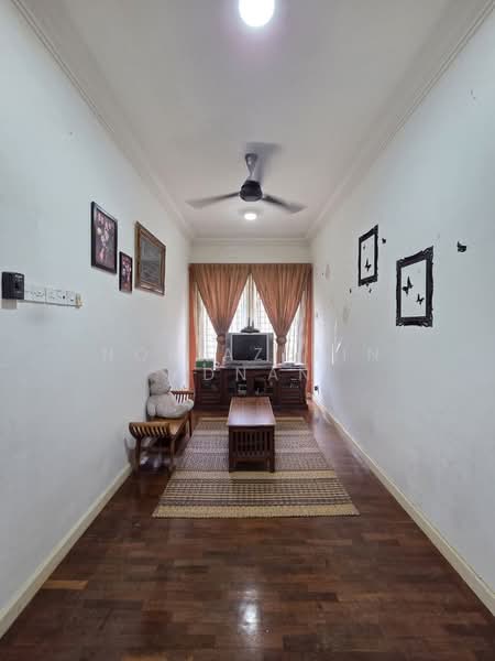 Rumah Berkembar untuk Dijual di Seksyen 7 (Bangi) - Nor Azdlin Adnan - PropertyGuru.com.my