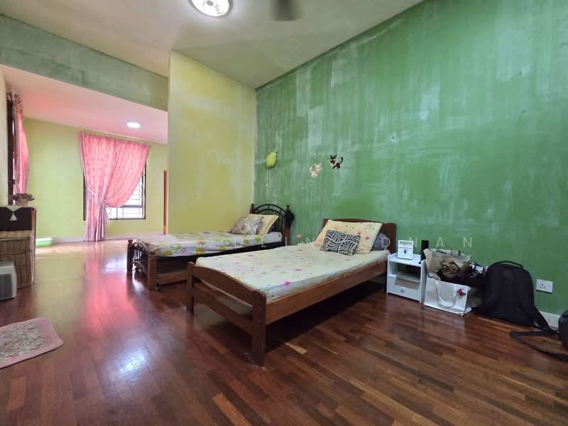 Rumah Berkembar untuk Dijual di Seksyen 7 (Bangi) - Nor Azdlin Adnan - PropertyGuru.com.my