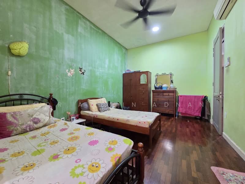 Rumah Berkembar untuk Dijual di Seksyen 7 (Bangi) - Nor Azdlin Adnan - PropertyGuru.com.my