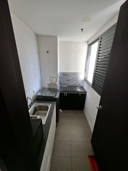 Servis Apartment untuk Dijual di The Tamarind - Kelvin Tan - Kitchen - PropertyGuru.com.my
