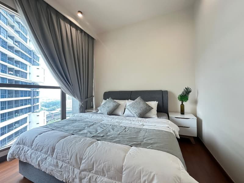 Kediaman Servis untuk Dijual di Stonor 3 - Kiki Yew - Bedroom - PropertyGuru.com.my