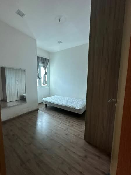 Condominium for Sale at The Signature Condo - FU HOW - Bedroom - PropertyGuru.com.my