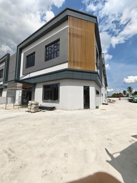 Kilang untuk Disewa di Balakong (Cheras) - Nelson Chee - Exterior - PropertyGuru.com.my