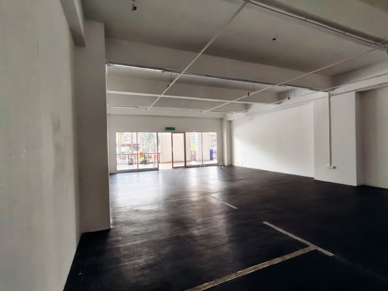 Kedai / Pejabat untuk Disewa di Shah Alam (Selangor) - Chi Hau - Interior - PropertyGuru.com.my