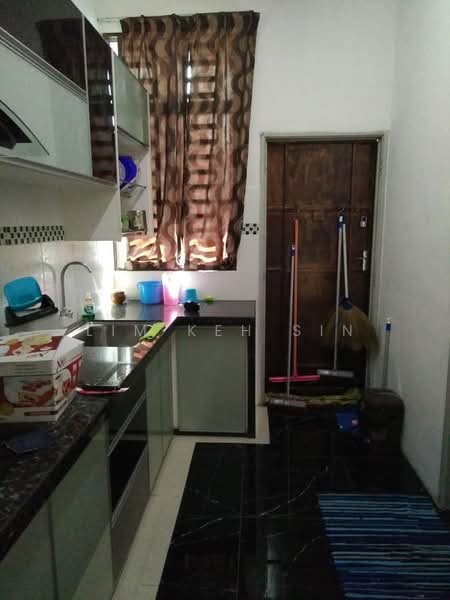 Terraced House for Rent in Bukit Mertajam (Penang) - Lim Keh Sin - Kitchen - PropertyGuru.com.my