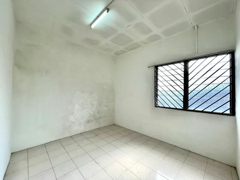 Rumah Flat untuk Dijual di Flat Bandar Selesa Jaya @ Jalan Silat Gayong - Vincy Sia - Interior - PropertyGuru.com.my