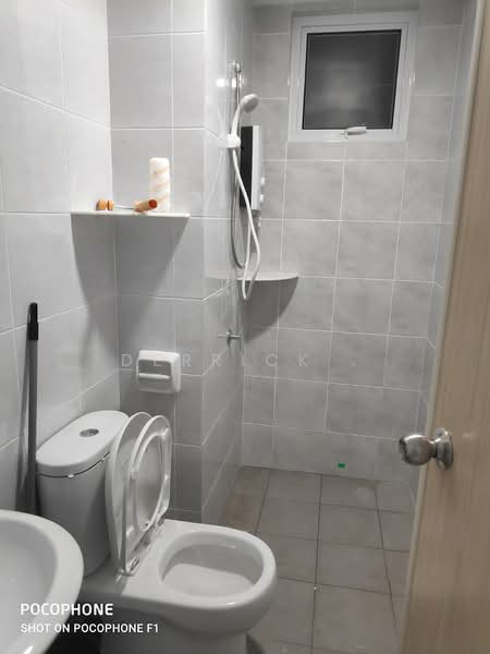 Condominium for Sale at i-Santorini - Derrick . - Bathroom - PropertyGuru.com.my