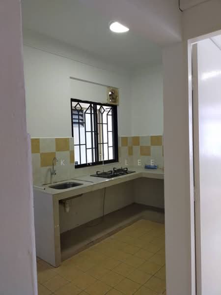 Apartment for Sale at Mentari Court - Kent Lee - Kitchen - PropertyGuru.com.my