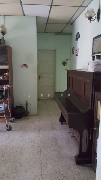 Shop / Office for Sale in Taman Hijau (Jelutong) - A Ee Ee - Interior - PropertyGuru.com.my