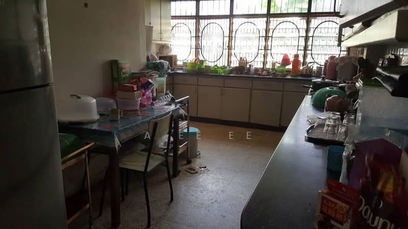 Shop / Office for Sale in Taman Hijau (Jelutong) - A Ee Ee - Kitchen - PropertyGuru.com.my