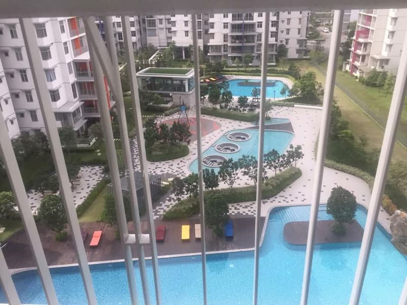 Condominium for Sale at Midfields 2 - Emily Tai - Pool - PropertyGuru.com.my