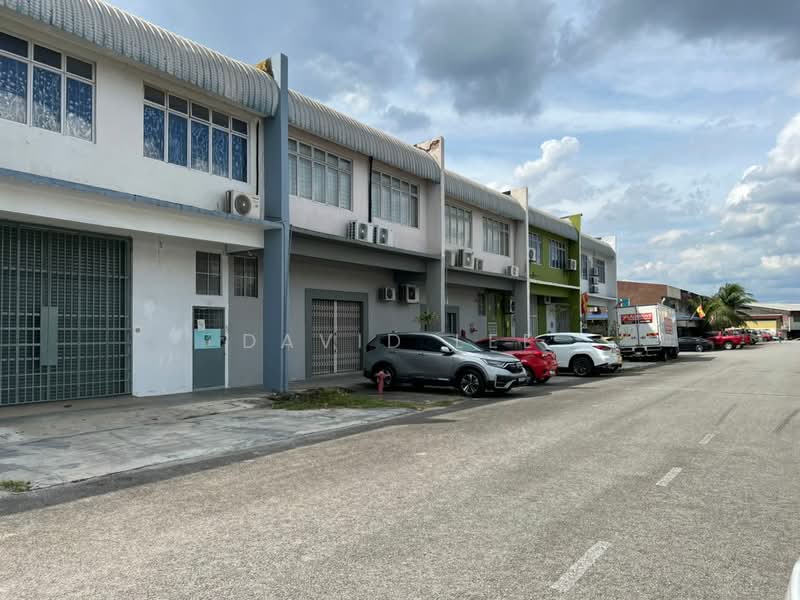 Factory for Sale in Taman Perindustrian Taming Jaya (Balakong) - David Lee - Exterior - PropertyGuru.com.my