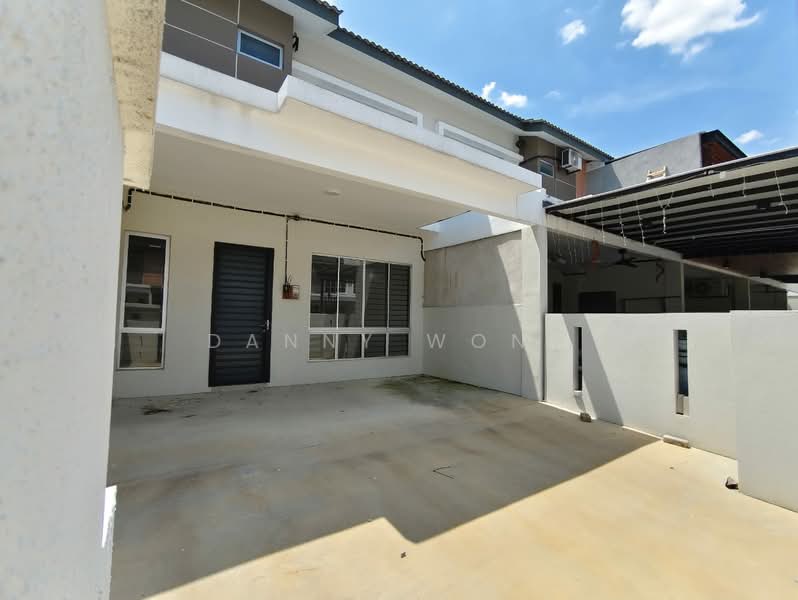 2-storey Terraced House for Rent in Rawang (Selangor) - Danny Wong - Exterior - PropertyGuru.com.my