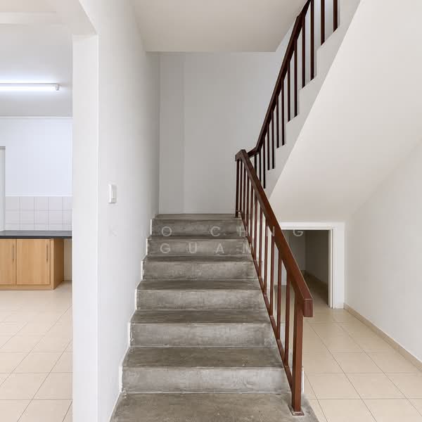 2-storey Terraced House for Sale in Taman Lestari Putra (Seri Kembangan) - Kho Chng Guan - Interior - PropertyGuru.com.my