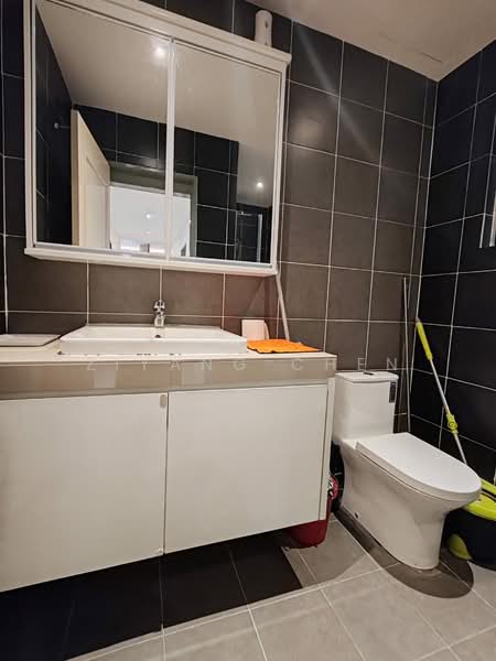 Service Residence for Sale at The Zizz @ Damansara North - Ziyang Chen - Bathroom - PropertyGuru.com.my