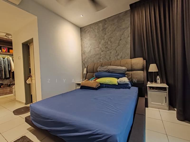 Service Residence for Sale at The Zizz @ Damansara North - Ziyang Chen - Bedroom - PropertyGuru.com.my
