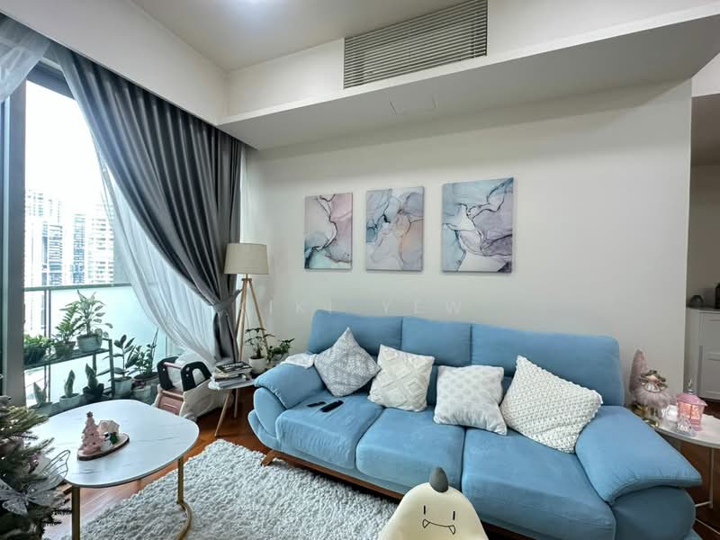 Kediaman Servis untuk Dijual di Stonor 3 - Kiki Yew - Living Room - PropertyGuru.com.my