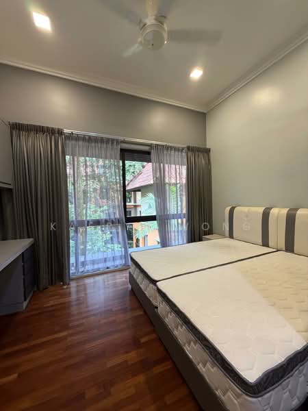 Bungalow for Sale in Bukit Gita Bayu (Seri Kembangan) - Kaeryn Wong - Bedroom - PropertyGuru.com.my