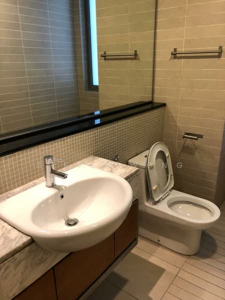 Condominium for Sale at 2 Hampshire - Steven Wong - Bathroom - PropertyGuru.com.my