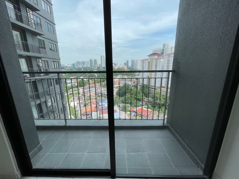 Pangsapuri untuk Disewa di Residensi Max - Vincent Lai - Balcony - PropertyGuru.com.my