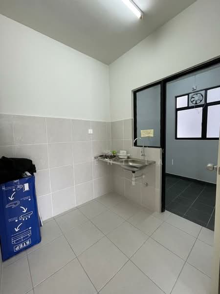 Pangsapuri untuk Disewa di Residensi Max - Vincent Lai - Kitchen - PropertyGuru.com.my