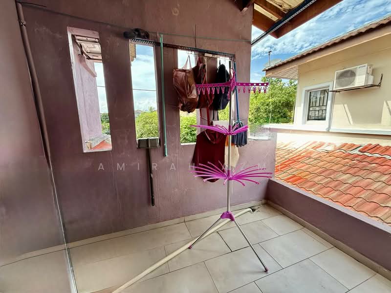 Semi-Detached House for Sale in Bandar Tasik Puteri (Rawang) - Amirah Azmi - Balcony - PropertyGuru.com.my