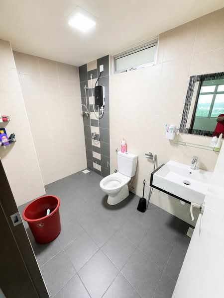 Pangsapuri untuk Dijual di Amber Height - Robin Teo - Bathroom - PropertyGuru.com.my