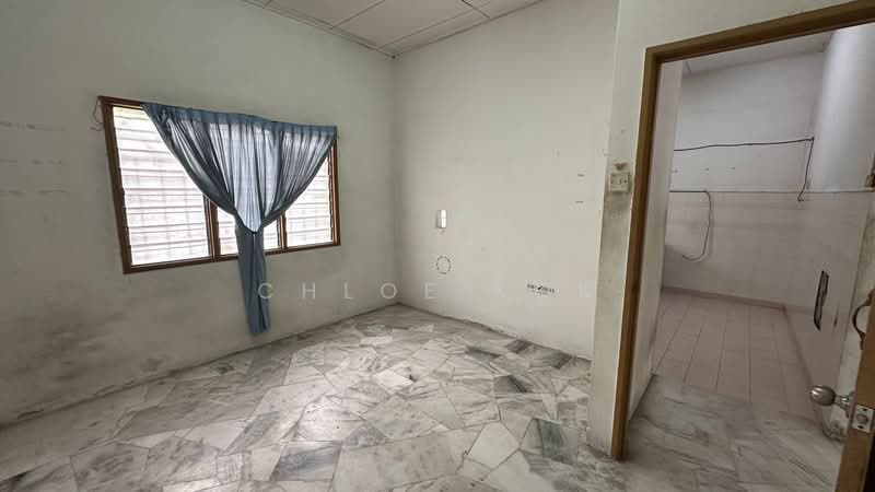 1-storey Terraced House for Sale in Taman Velox (Rawang) - Chloe Kok - PropertyGuru.com.my