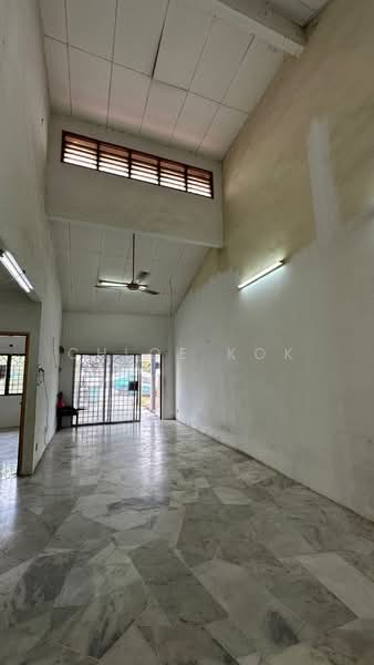 1-storey Terraced House for Sale in Taman Velox (Rawang) - Chloe Kok - PropertyGuru.com.my