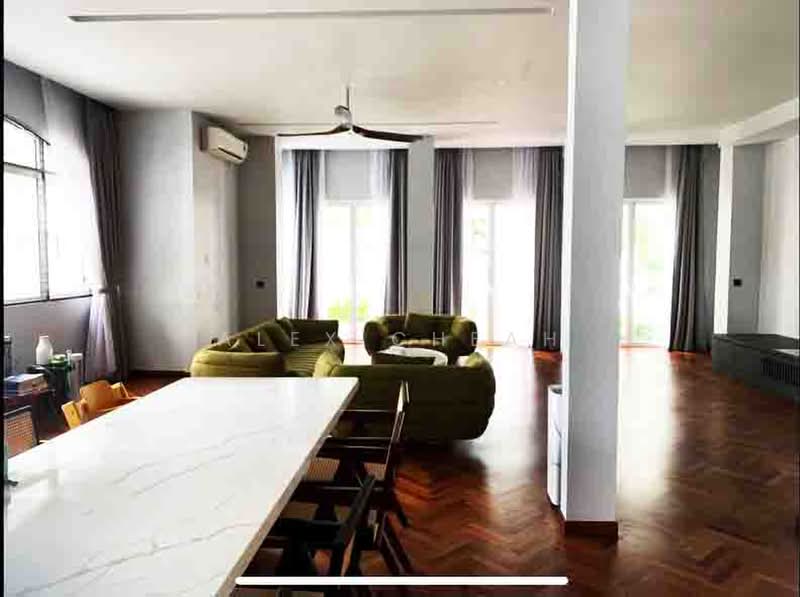 3-storey Terraced House for Sale in Tanjung Tokong (Penang) - Alex Cheah - Living Room - PropertyGuru.com.my