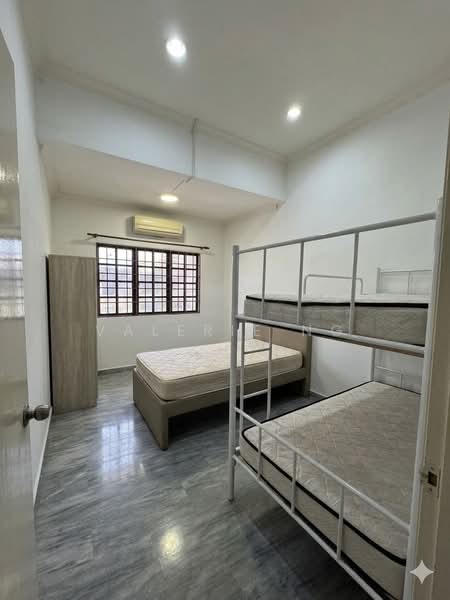 Rumah Teres 1 Tingkat untuk Dijual di Taman Ehsan (Kepong) - Valerie Ng - Bedroom - PropertyGuru.com.my