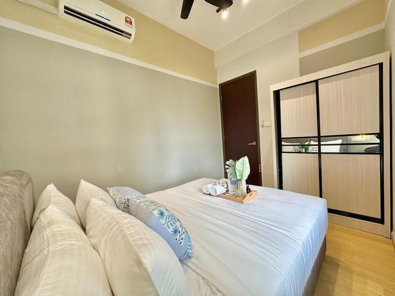 Service Residence for Sale at Twin Tower Residence - Roger Lee - Bedroom - PropertyGuru.com.my