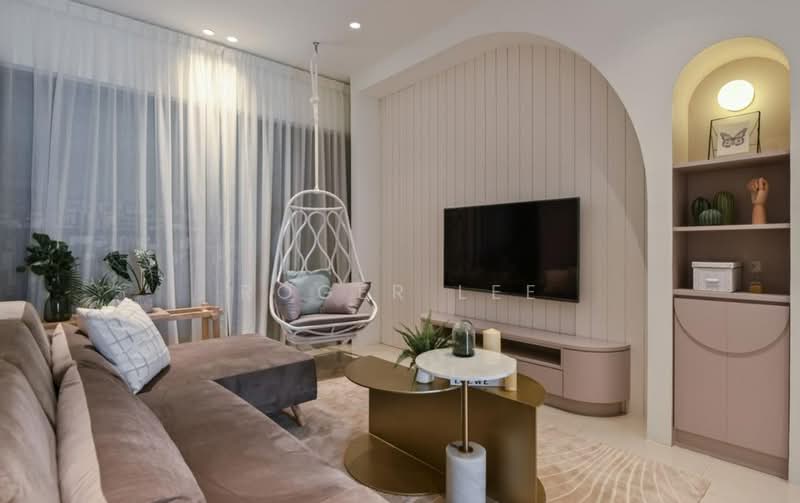 Kediaman Servis untuk Dijual di R&F Princess Cove Phase 1 - Roger Lee - Living Room - PropertyGuru.com.my
