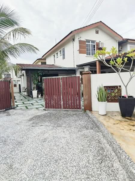 Rumah Teres 2 Tingkat untuk Dijual di Taman Nusantara (Iskandar Puteri (Nusajaya)) - Azlan Ismail aiproperty - Exterior - PropertyGuru.com.my