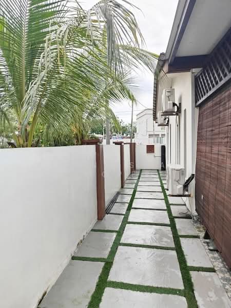 Rumah Teres 2 Tingkat untuk Dijual di Taman Nusantara (Iskandar Puteri (Nusajaya)) - Azlan Ismail aiproperty - Exterior - PropertyGuru.com.my