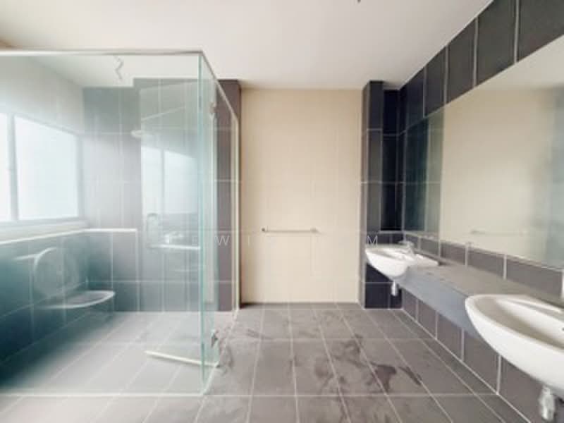 Semi-Detached House for Sale in Jade Hills (Kajang) - Lewis Tam - Bathroom - PropertyGuru.com.my