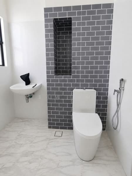 2-storey Terraced House for Sale in Panorama Lapangan Perdana (Ipoh) - Sam Lam - PropertyGuru.com.my