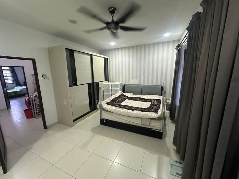 Rumah Teres 2 Tingkat untuk Dijual di Taman Scientex Senai (Senai) - Sean Chong - Bedroom - PropertyGuru.com.my